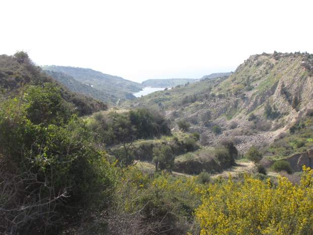 Zypern, Blick-auf-Mavrokolympos-Stausee